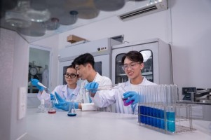 Công nghệ Sinh học - Ngành học đứng sau nhiều sản phẩm mỹ phẩm và dược phẩm hiện đại