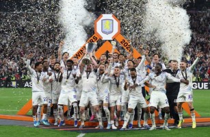 Vô địch C2 được bao nhiêu tiền? Giải mã quỹ thưởng Europa League